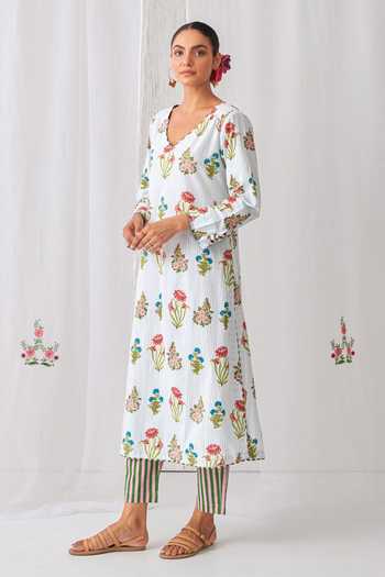 Buy_Myaara_Blue Cotton V-neck, Yes Butti Printed Kurta And Pant Set _Online_at_Aza_Fashions