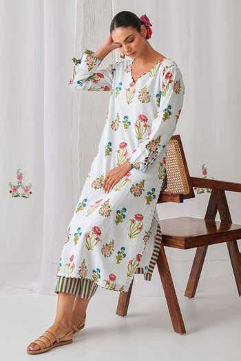 Myaara_Blue Cotton V-neck, Yes Butti Printed Kurta And Pant Set _at_Aza_Fashions