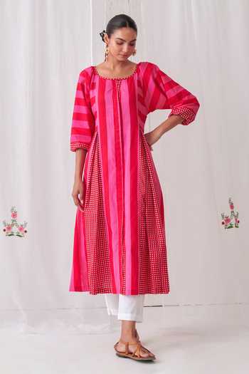 Myaara_Pink Cotton Keyhole Neck Stripe Pattern Kurta And Pant Set _at_Aza_Fashions