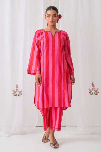 Myaara Linear Print Kurta & Pant Set 