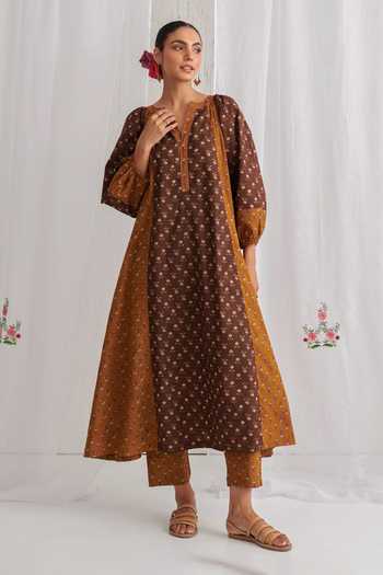 Shop_Myaara_Brown Cotton Keyhole Neck Butti Print Kurta Set _Online_at_Aza_Fashions