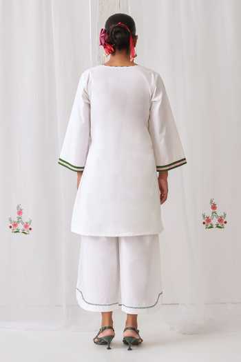 Myaara Embroidered Short Kurta & Pant Set 