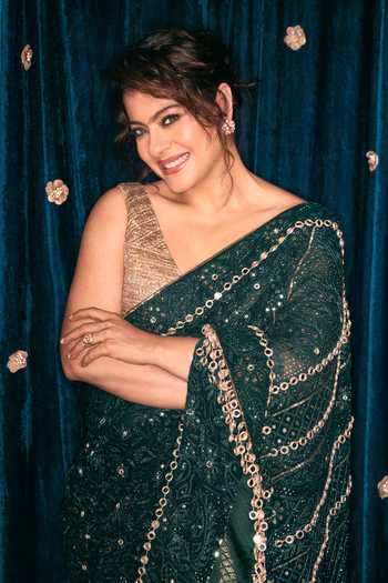 Buy_Itrh_Green Lampi One Shoulder Vanamala Chikankari Saree With Blouse 