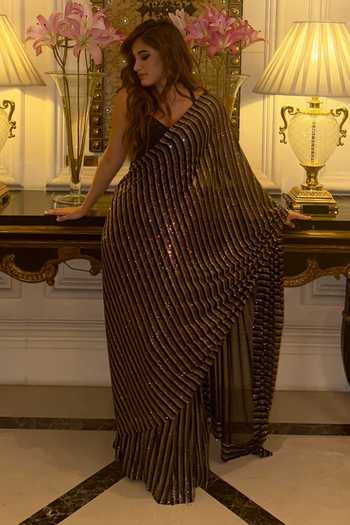 Buy_Itrh_Black Net Crystals Sweetheart Colette Pinstriped Embellished Saree With Corset 