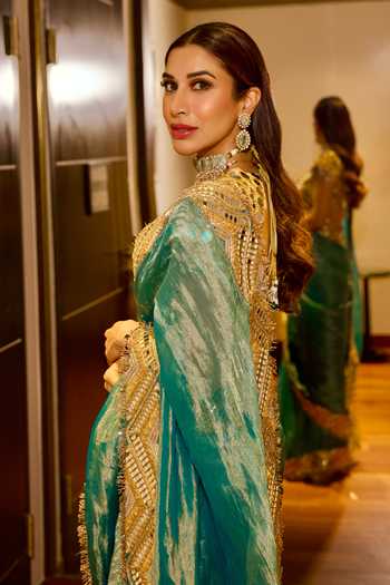 Shop_Itrh_Turquoise Chanderi, Tissue, Neelima Saree With Mirror Embroidered Blouse _Online_at_Aza_Fashions