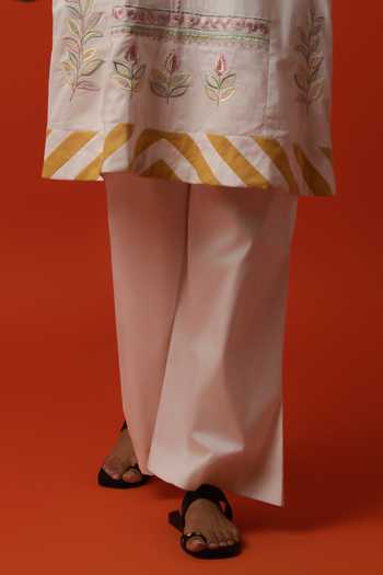 BO Tree_White Silk, Cotton Split V-neck Daisy Embroidered Kurta And Wide Leg Pant Set _Online_at_Aza_Fashions