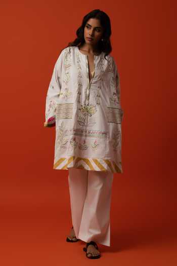 Shop_BO Tree_White Silk, Cotton Split V-neck Daisy Embroidered Kurta And Wide Leg Pant Set _Online_at_Aza_Fashions