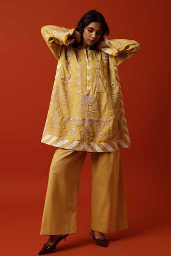 BO Tree Aria Floral Embroidered Kurta & Pant Set 
