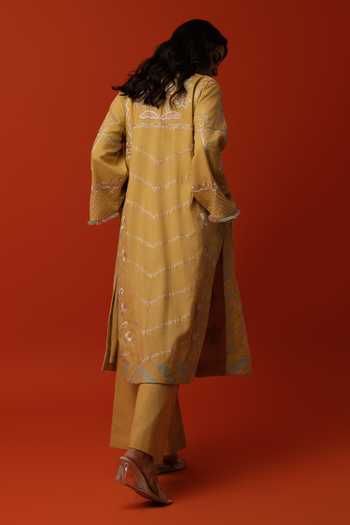 BO Tree Thea Embroidered Kurta & Pant Set 