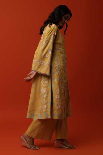 BO Tree_Yellow Cotton Round Neck, Yes Thea Embroidered Kurta And Pant Set _Online_at_Aza_Fashions