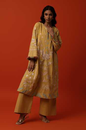 BO Tree Thea Embroidered Kurta & Pant Set 