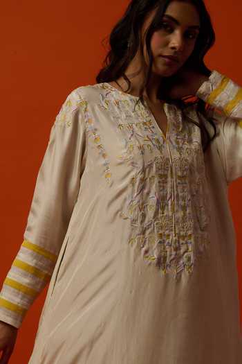 BO Tree Off White Silk, Cotton Split Adler Floral Embroidered Kurta And Palazzo Set Online at Aza Fashions BO Tree_Off White Silk, Cotton Split Adler Floral Embroidered Kurta And Palazzo Set _Online_at_Aza_Fashions