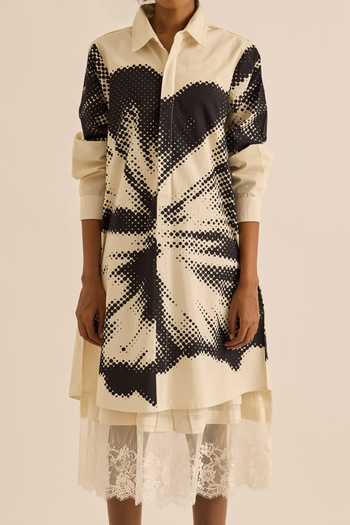 Buy_Kharakapas_Black Poplin Collared Neck Baccara Floral Print Shirt Dress 