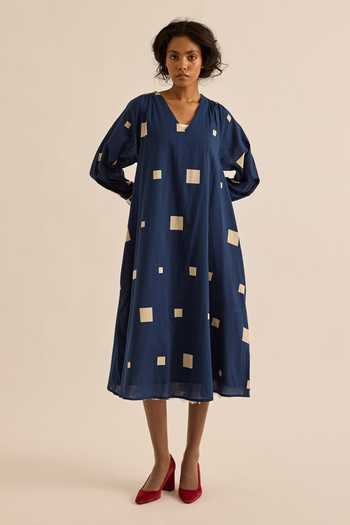 Shop_Kharakapas_White Muslin (mulmul) V-neck Azul Scattered Square Motif Dress _Online_at_Aza_Fashions