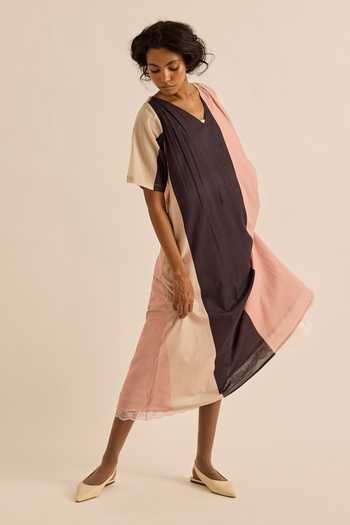Shop_Kharakapas_Multi Color Muslin (mulmul) V-neck Puce Block Dress _Online_at_Aza_Fashions