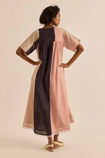 Kharakapas Puce Color Block Dress 