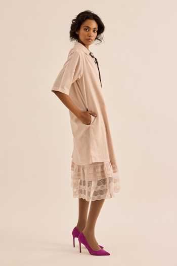 Kharakapas Pink Muslin (mulmul) Collared Neck Opal Contrast Linig Shirt Dress at Aza Fashions Kharakapas_Pink Muslin (mulmul) Collared Neck Opal Contrast Linig Shirt Dress _at_Aza_Fashions