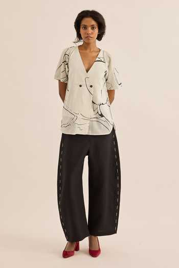 Shop_Kharakapas_Ivory Muslin V-neck Snowbound Abstract Print Top _Online_at_Aza_Fashions