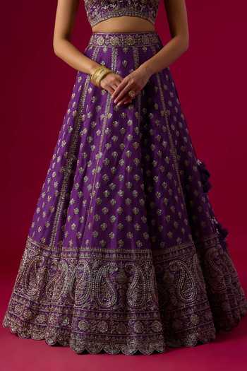 Buy_Vedant G_Purple Organza V-neck Pearl Embroidered Bridal Lehenga Set _Online_at_Aza_Fashions