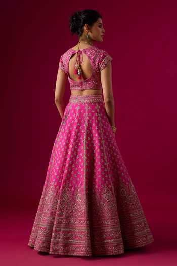 Shop Vedant G Pink Silk, Organza Sweetheart Neck Sequins Embroidered Bridal Lehenga Set at Aza Fashions Shop_Vedant G_Pink Silk, Organza Sweetheart Neck Sequins Embroidered Bridal Lehenga Set _at_Aza_Fashions