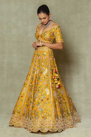 Buy Vedant G Yellow Organza Sweetheart Neck Embroidered Lehenga Set Online at Aza Fashions Buy_Vedant G_Yellow Organza Sweetheart Neck Embroidered Lehenga Set _Online_at_Aza_Fashions