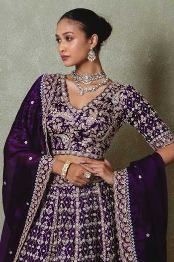 Vedant G Purple Organza V-neck Cutdana Embroidered Lehenga Set Online at Aza Fashions Vedant G_Purple Organza V-neck Cutdana Embroidered Lehenga Set _Online_at_Aza_Fashions
