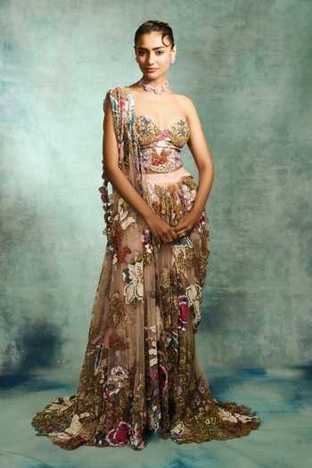 Varun Bahl Peach Net Sweetheart Neck Ethereal Blush Pre-draped Saree With Blouse at Aza Fashions Varun Bahl_Peach Net Sweetheart Neck Ethereal Blush Pre-draped Saree With Blouse _at_Aza_Fashions