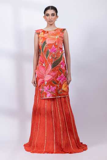 Smriti By Anju Agarwal_Coral Chinon Round Neck Solara Nomad Hand Painted Kurta With Skirt _Online_at_Aza_Fashions