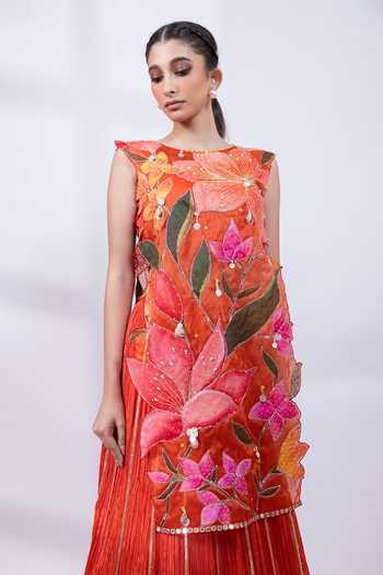 Buy_Smriti By Anju Agarwal_Coral Chinon Round Neck Solara Nomad Hand Painted Kurta With Skirt _Online_at_Aza_Fashions