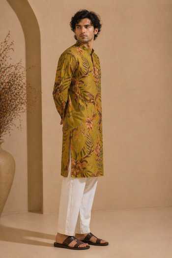 Mayank Modi - Men Mustard Cotton Spiced Turmeric Sovereign Printed Kurta Set at Aza Fashions Mayank Modi - Men_Mustard Cotton Spiced Turmeric Sovereign Printed Kurta Set _at_Aza_Fashions