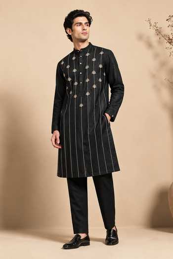 Mayank Modi - Men Gold-Leaf Float Embroidered Kurta Set