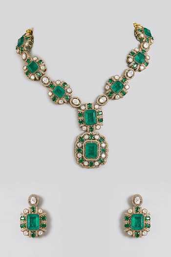 Buy_Auraa Trends_Emerald Green Statement Necklace Set _Online_at_Aza_Fashions