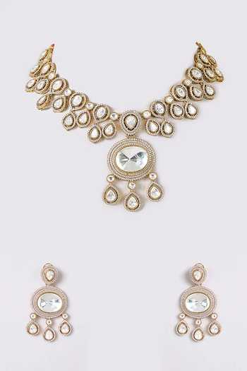 Auraa Trends Imitation Diamond Necklace Set 