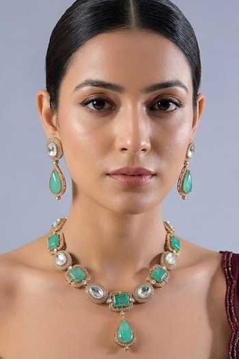 Auraa Trends Mint Green Stone Necklace Set 