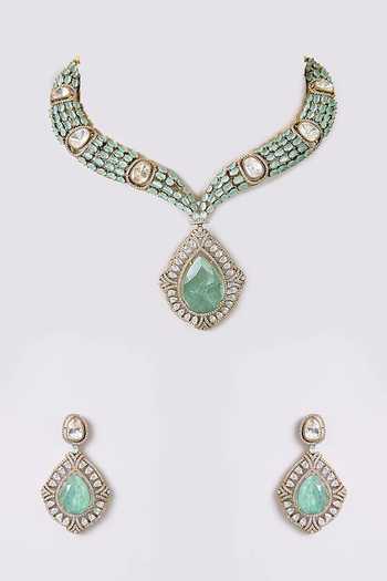 Auraa Trends Mint Green Kundan Choker Necklace Set 