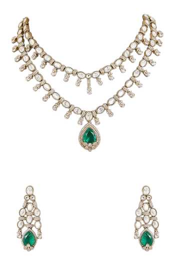 Auraa Trends Green Kundan Embellished Necklace Set Online at Aza Fashions Auraa Trends_Green Kundan Embellished Necklace Set _Online_at_Aza_Fashions