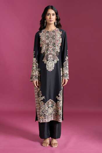Buy_Anamika Khanna_Black Round Neck Floral Embroidered Kurta Set _Online_at_Aza_Fashions