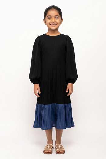 Neora By Nehal Chopra Solid Gathered Dress For Kids