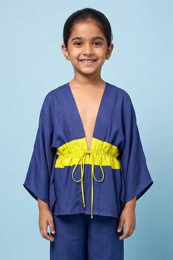 Neora By Nehal Chopra Color Blocked Short Cape For Kids