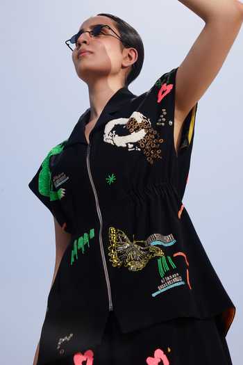 Shahin Mannan Black Crepe Collared Neck Funky Panther Robe Jacket With Circular Skirt Online at Aza Fashions Shahin Mannan_Black Crepe Collared Neck Funky Panther Robe Jacket With Circular Skirt _Online_at_Aza_Fashions