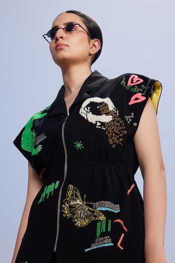 Shop Shahin Mannan Black Crepe Collared Neck Funky Panther Robe Jacket Online at Aza Fashions Shop_Shahin Mannan_Black Crepe Collared Neck Funky Panther Robe Jacket _Online_at_Aza_Fashions