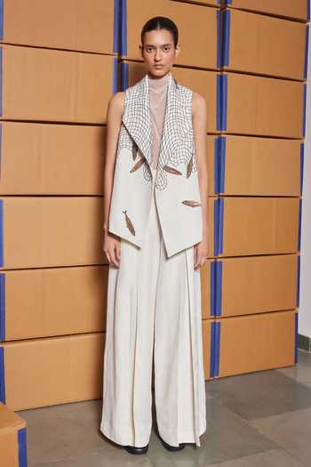 Shahin Mannan Ivory Silk Shawl Neck Fish In The Net Jacket Online at Aza Fashions Shahin Mannan_Ivory Silk Shawl Neck Fish In The Net Jacket _Online_at_Aza_Fashions