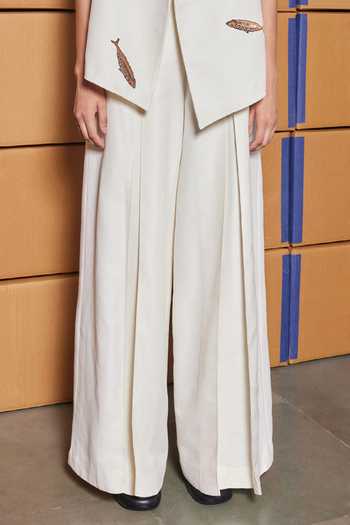 Shahin Mannan Ivory Silk Pleated Pant Online at Aza Fashions Shahin Mannan_Ivory Silk Pleated Pant _Online_at_Aza_Fashions