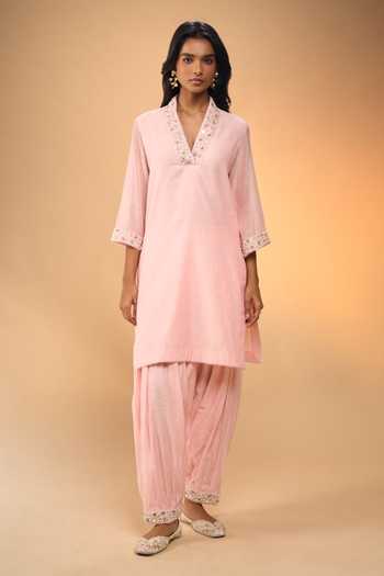 Samyukta Singhania Pink Chanderi V-neck Embroidered Kurta And Salwar Set Online at Aza Fashions Samyukta Singhania_Pink Chanderi V-neck Embroidered Kurta And Salwar Set _Online_at_Aza_Fashions
