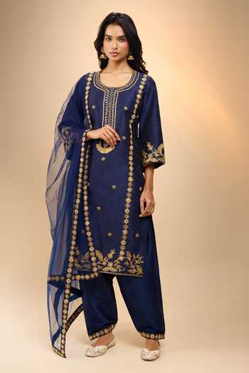 Shop Samyukta Singhania Blue Silk Round Neck Embroidered Raw Kurta Set Online at Aza Fashions Shop_Samyukta Singhania_Blue Silk Round Neck Embroidered Raw Kurta Set _Online_at_Aza_Fashions