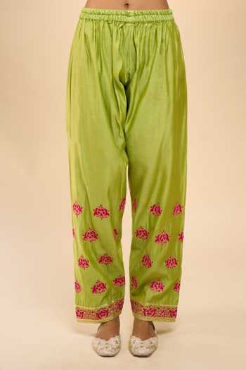 Buy Samyukta Singhania Green Chanderi Round Neck, Yes Contrast Embroidered Kurta Set Online at Aza Fashions Buy_Samyukta Singhania_Green Chanderi Round Neck, Yes Contrast Embroidered Kurta Set _Online_at_Aza_Fashions