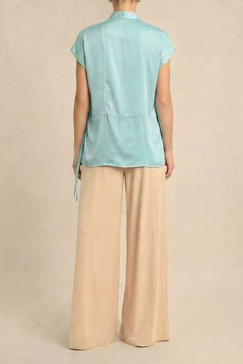 Neora By Nehal Chopra Tropical Breeze Blue Crew Neck Top For Kids