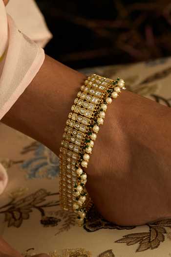 Preeti Mohan Avni Kundan Embellished Pair Of Anklets 