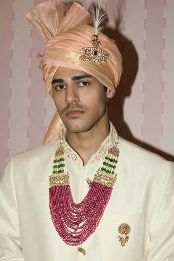 Preeti Mohan Atharva Kundan Layered Necklace 