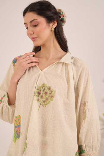 Shop Shivani Bhargava Cream Cotton Collared Neck Gulposh Raglan Sleeve Short Tunic Online at Aza Fashions Shop_Shivani Bhargava_Cream Cotton Collared Neck Gulposh Raglan Sleeve Short Tunic _Online_at_Aza_Fashions